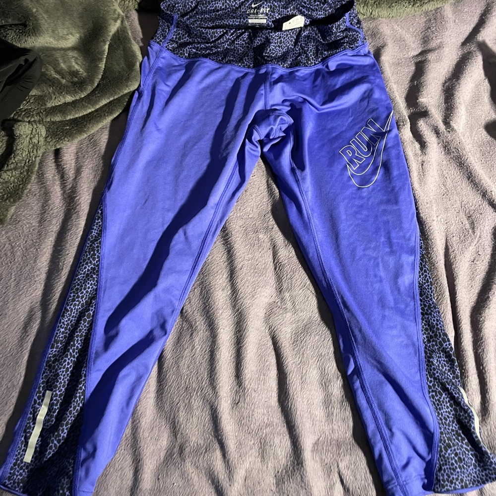 nike leggings